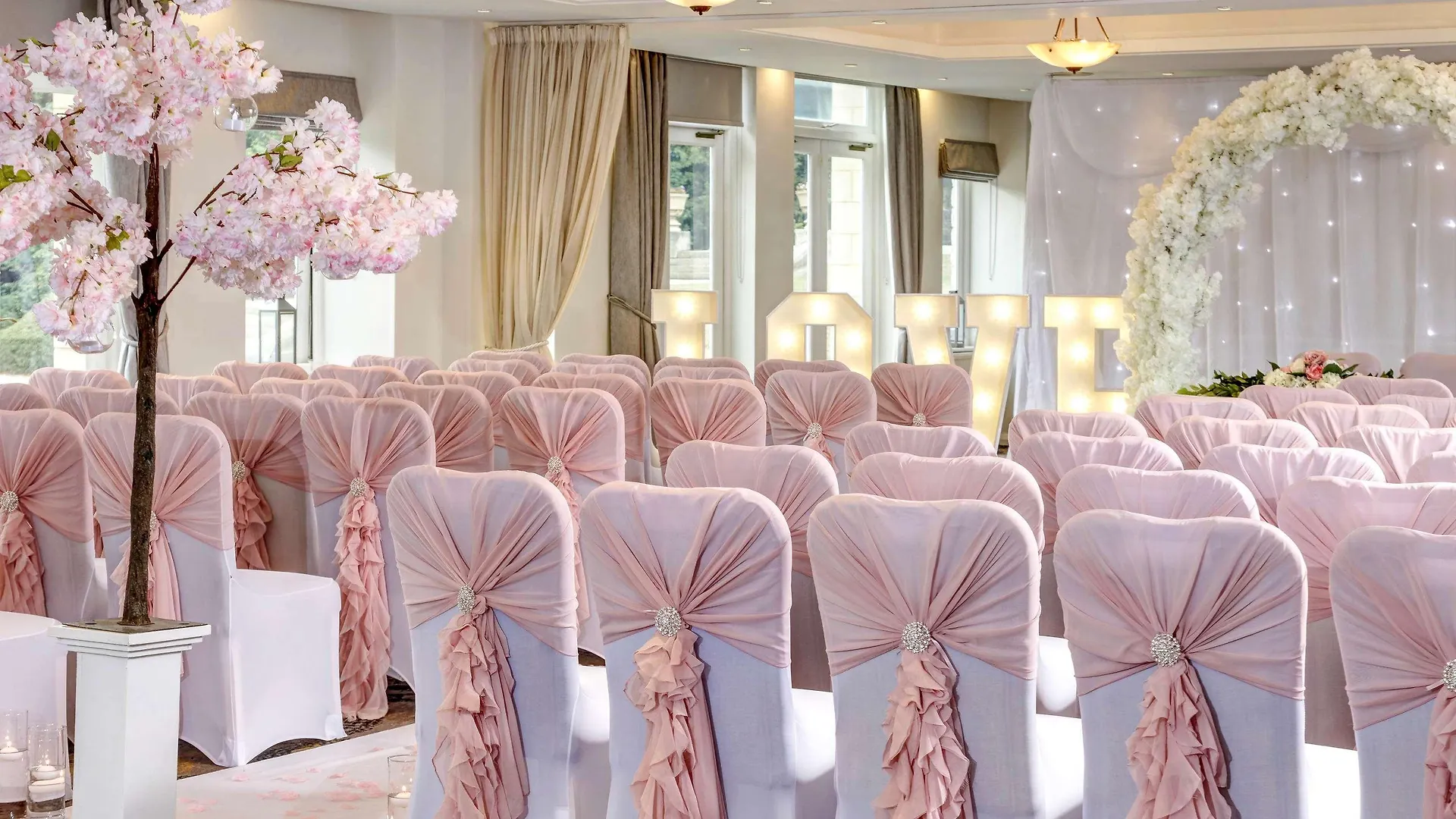**** Hotel Mercure Sheffield Kenwood Hall & Spa United Kingdom